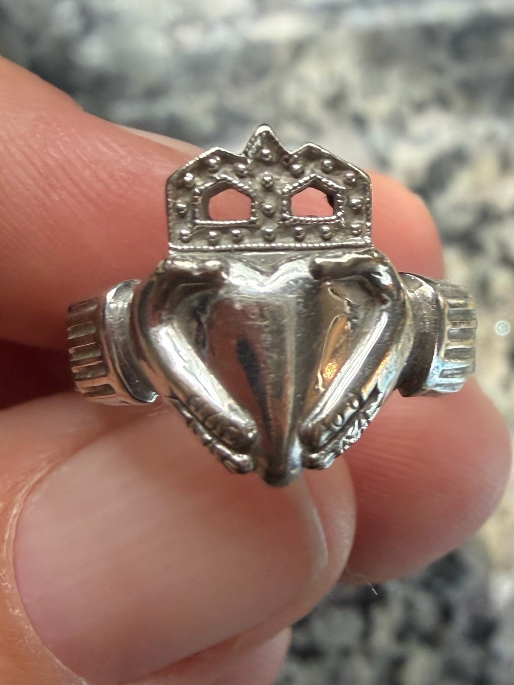 14K gold Claddagh Heart Ring